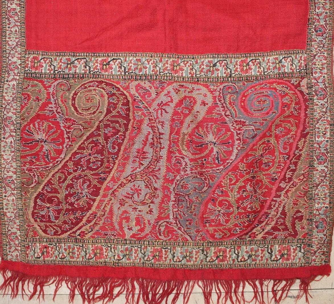 Shawls Rug, Made in Kashmir, No. 3151 - Symourgh International Inc